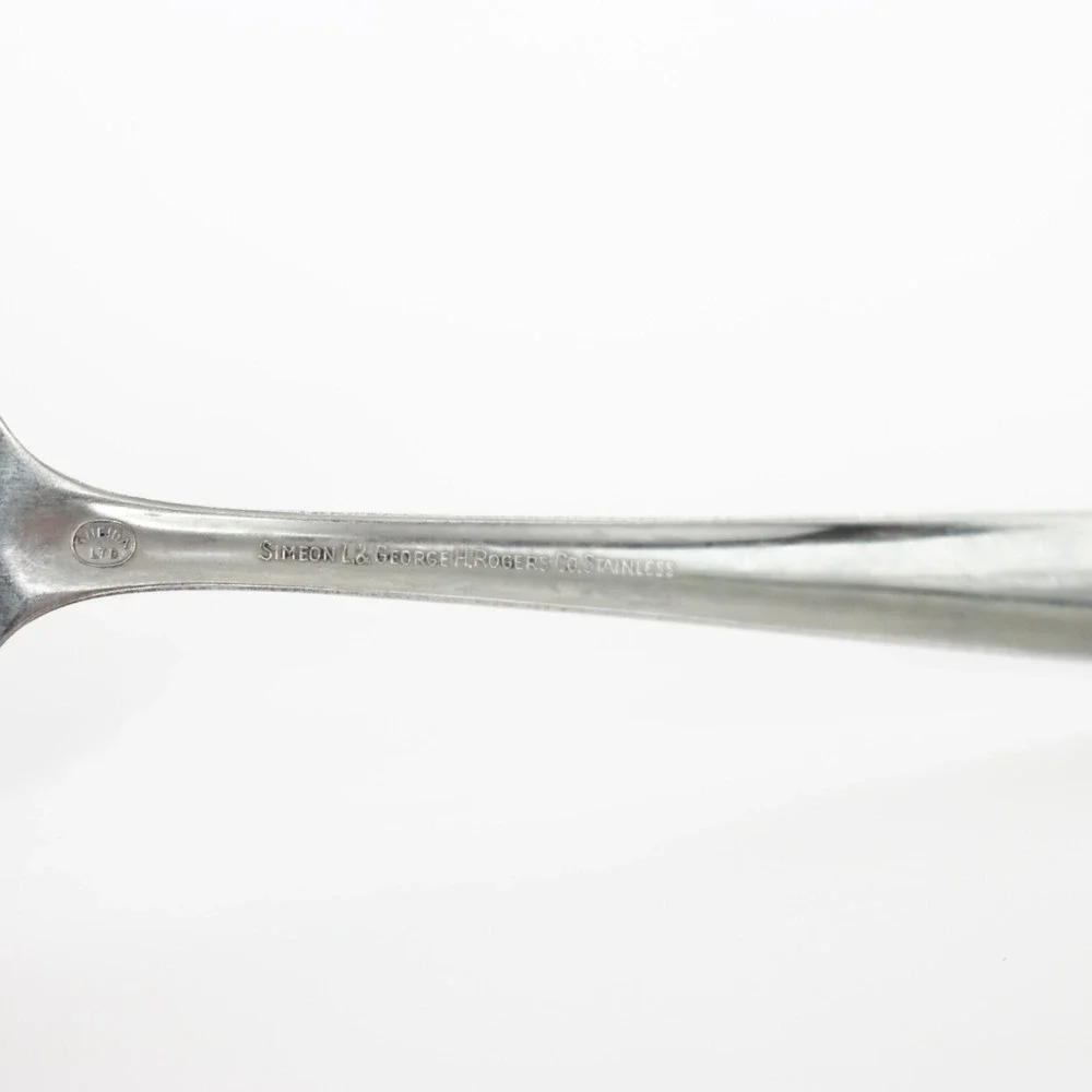 Oneida Ltd Simeon L & George H Rogers‎ stainless Sunrise Cake Pie Server OHS49